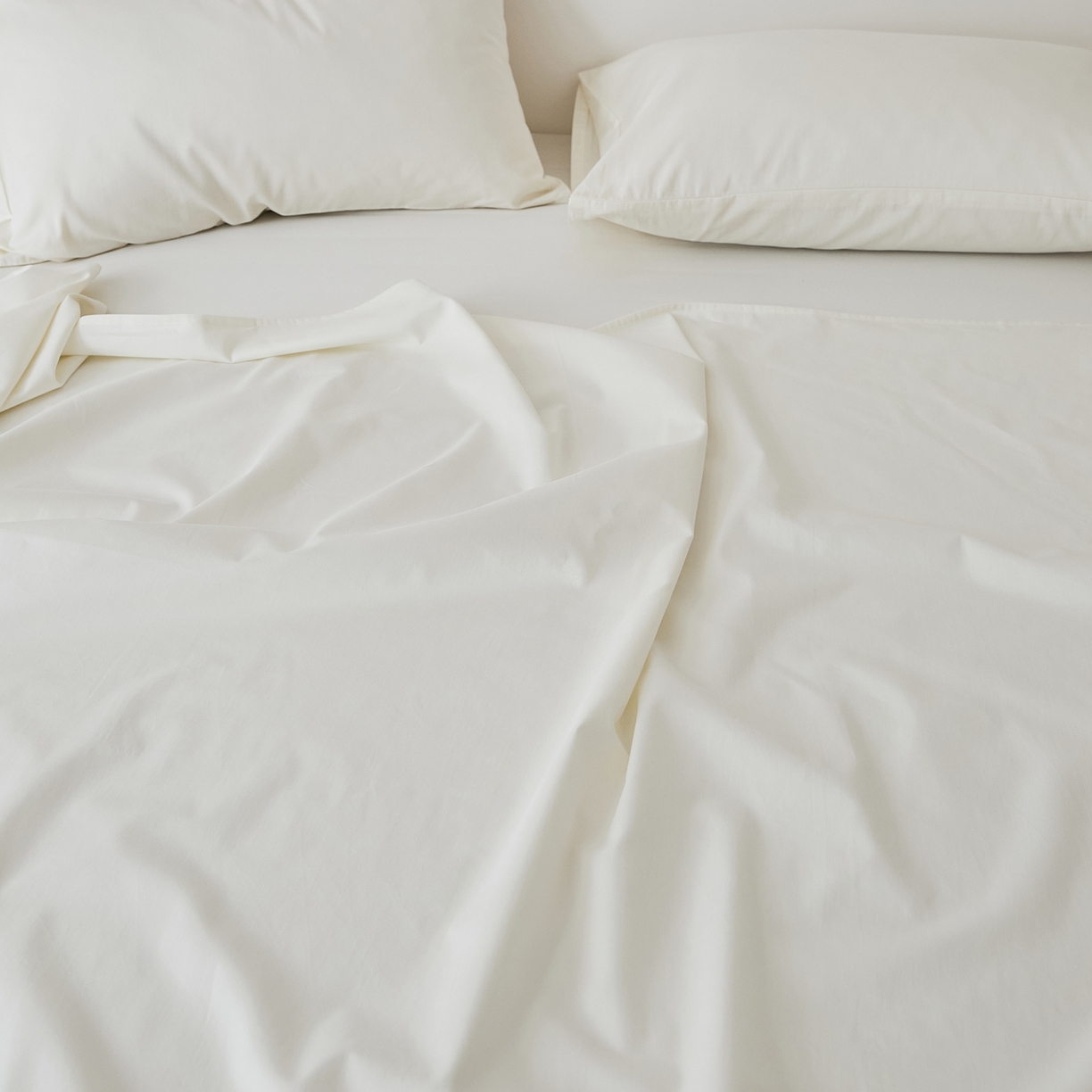 91家纺网 家纺一手货源 找家纺 EH家居 2025新款全棉磨毛纯色单床单-云栖系列 羽白