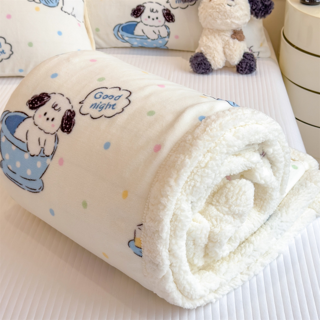 91家纺网 家纺一手货源 找家纺 （总）丝幔家纺 2025新款A类卡通牛奶绒毛毯多功能毯