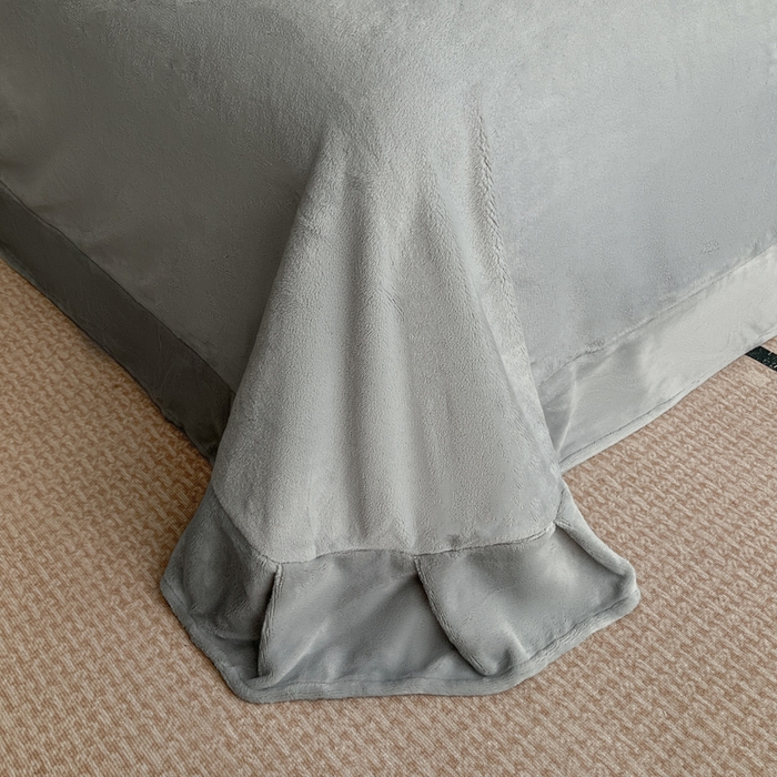 91家纺网 家纺一手货源 找家纺 羽梦家纺 2025秋冬新品260克加厚全消光貂狐绒工艺款超保暖四件套 九尾狐-灰色