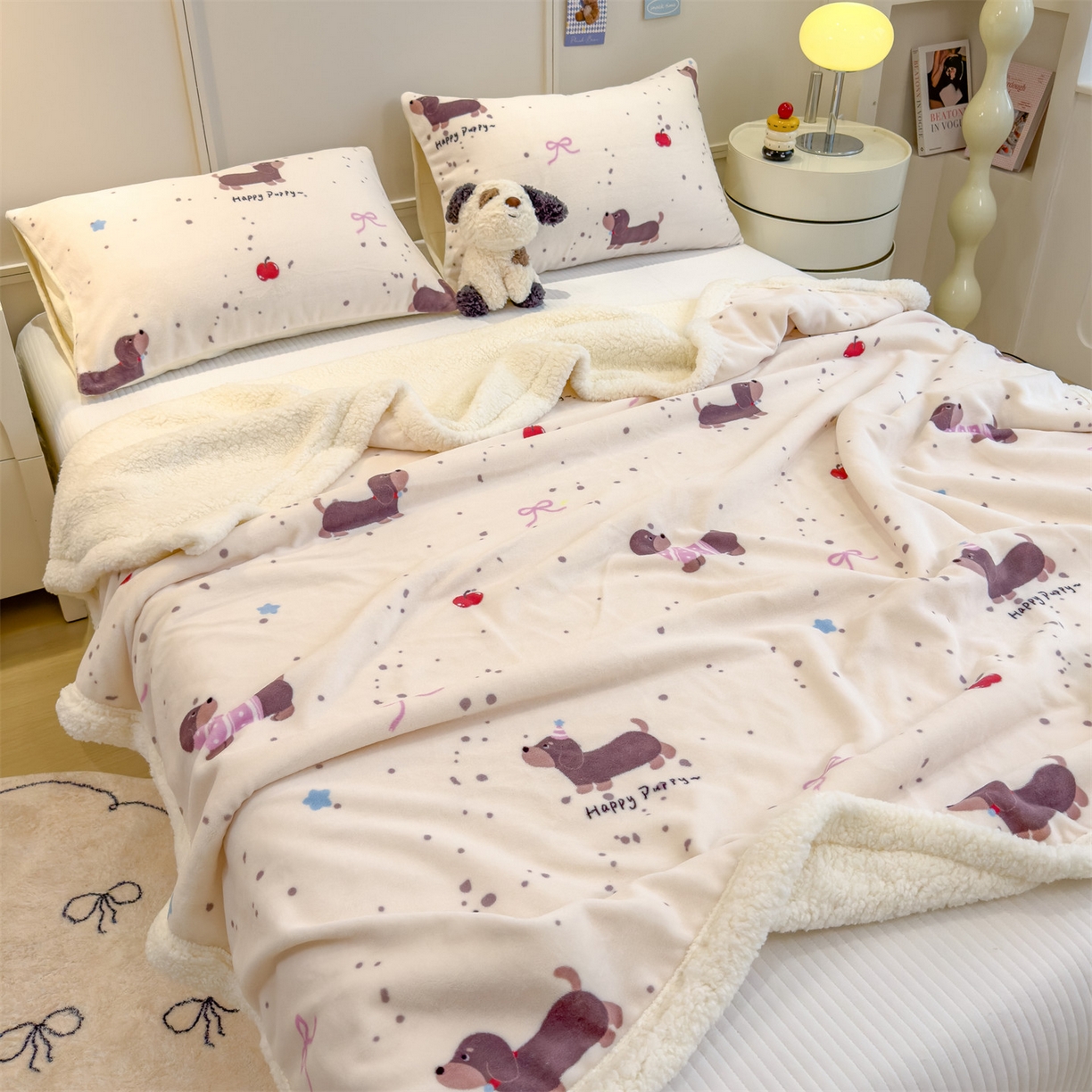 91家纺网 家纺一手货源 找家纺 丝幔家纺 2025新款A类卡通牛奶绒毛毯多功能毯 腊肠狗