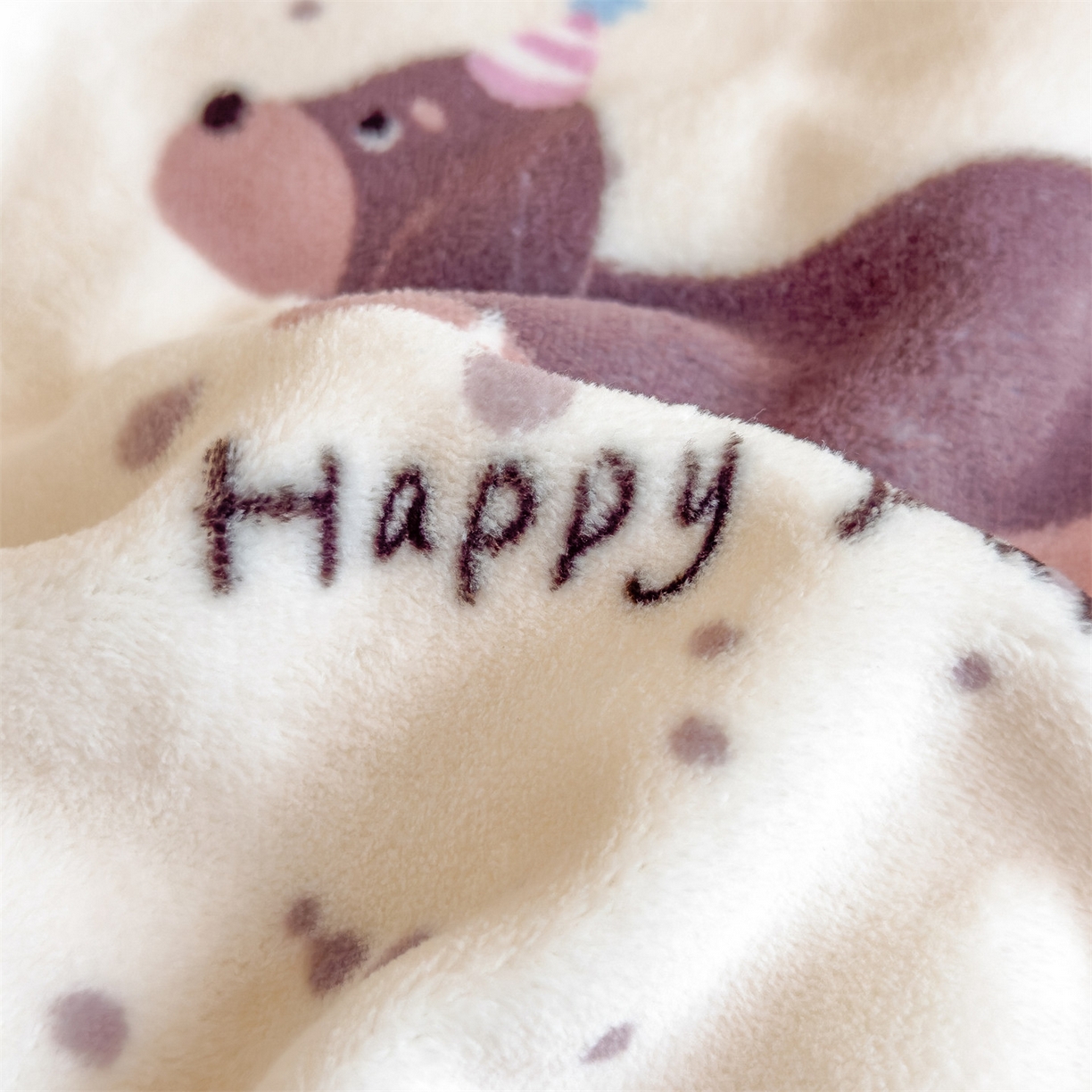 91家纺网 家纺一手货源 找家纺 丝幔家纺 2025新款A类卡通牛奶绒毛毯多功能毯 腊肠狗