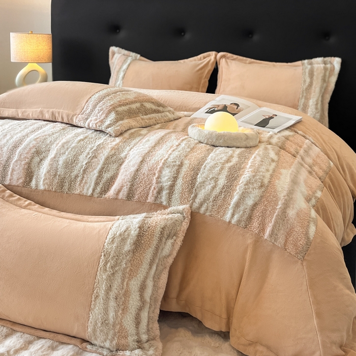 91家纺网 家纺一手货源 找家纺 （总）羽梦家纺 2025新款260克加厚全消光皮草款阳光绒轻奢四件套