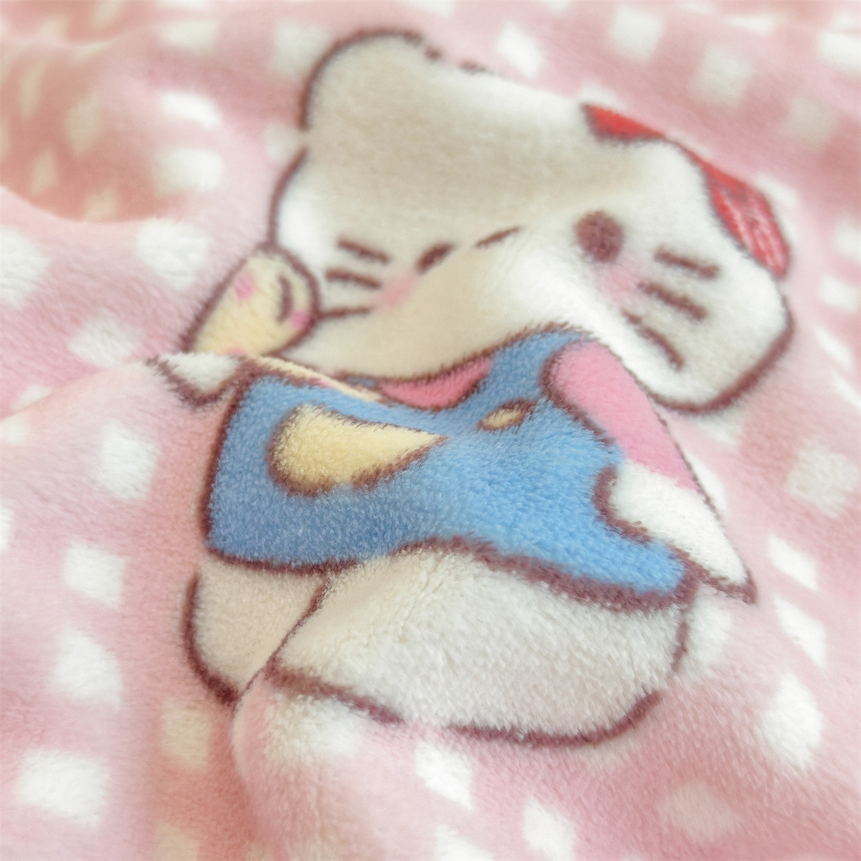 91家纺网 家纺一手货源 找家纺 丝幔家纺 2025新款A类卡通牛奶绒毛毯多功能毯 甜心粉猫