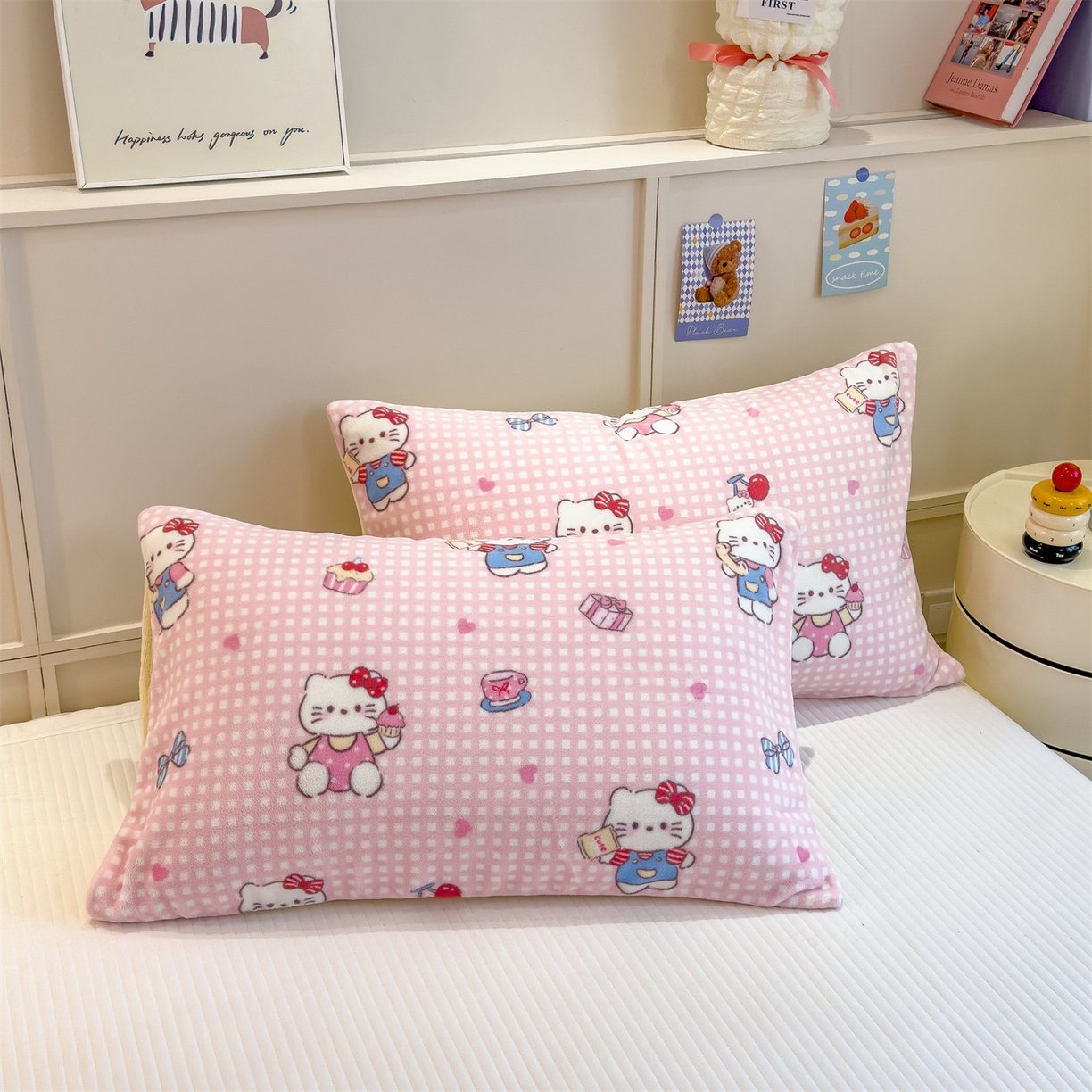 91家纺网 家纺一手货源 找家纺 丝幔家纺 2025新款A类卡通牛奶绒毛毯多功能毯 甜心粉猫