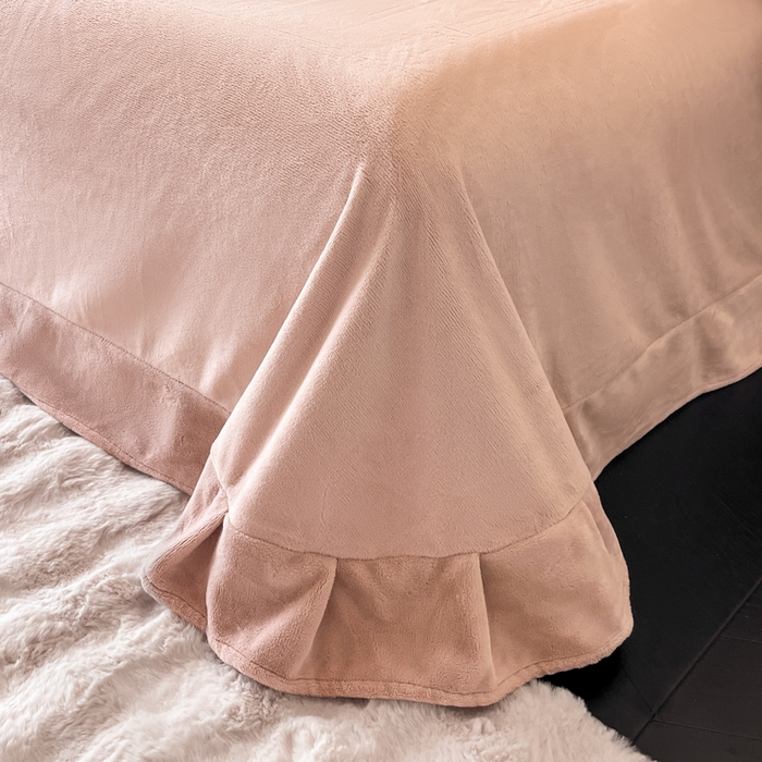 91家纺网 家纺一手货源 找家纺 羽梦家纺 2025新款260克加厚全消光皮草款阳光绒轻奢四件套 托斯卡纳-暗粉