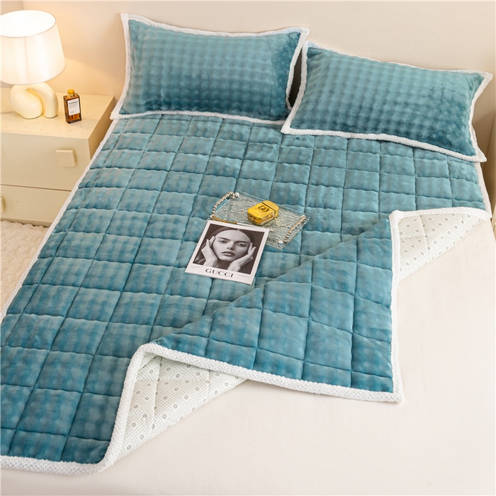 91家纺网 家纺一手货源 找家纺 正邦家纺 2025新款泡泡绒床褥床垫 湖蓝