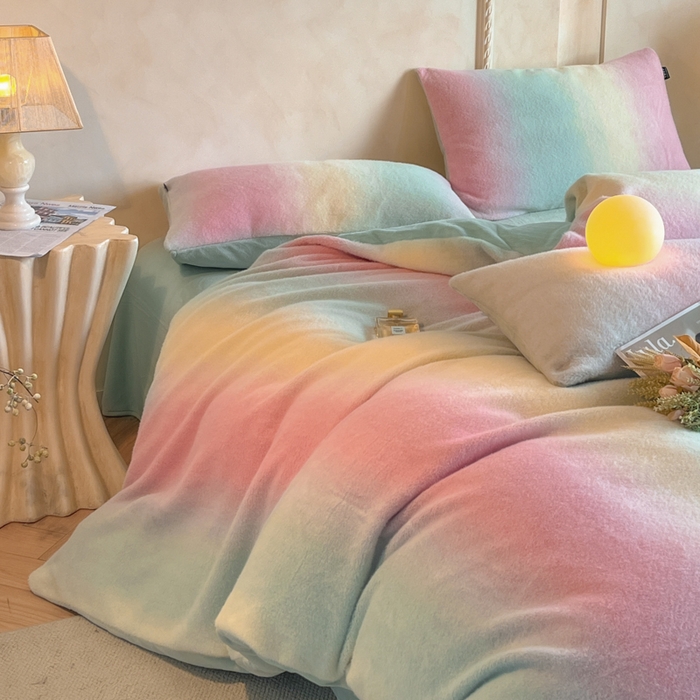 91家纺网 家纺一手货源 找家纺 羽梦家纺 2025新款260克加厚全消光云朵绒阳光绒加厚保暖四件套 棉花糖-泡芙粉