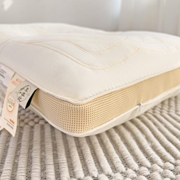 91家纺网 家纺一手货源 找家纺 晚儿 2025新款亲肤舒适草本记舒睡枕枕头枕芯 奶茶色
