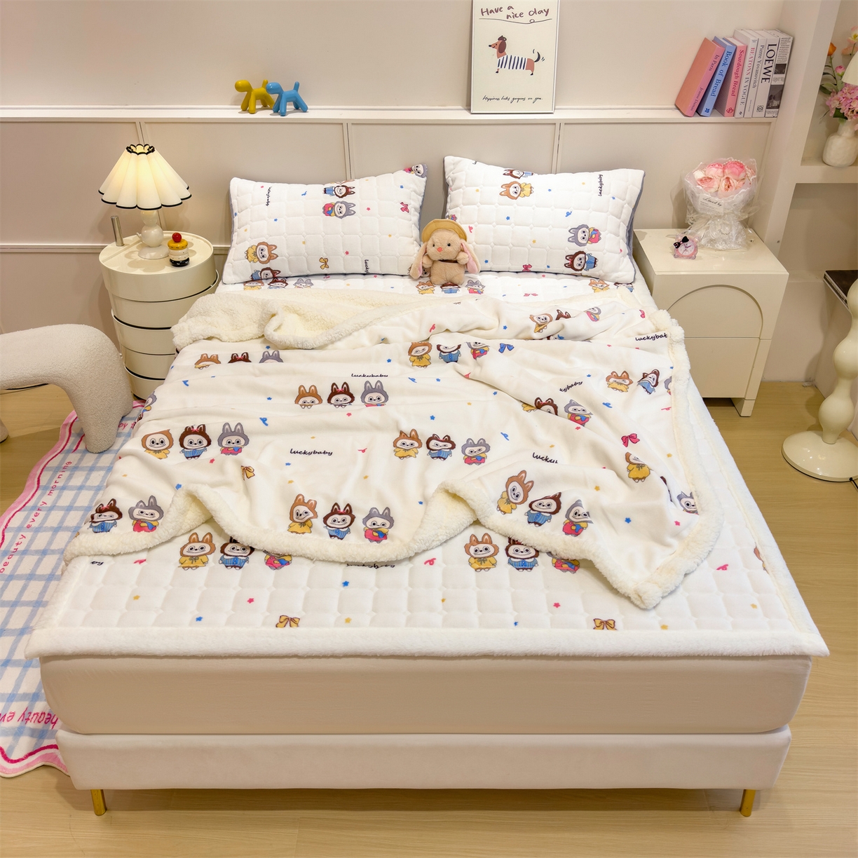 91家纺网 家纺一手货源 找家纺 丝幔家纺 2025新款牛奶绒印花床护垫成人款 趣多多