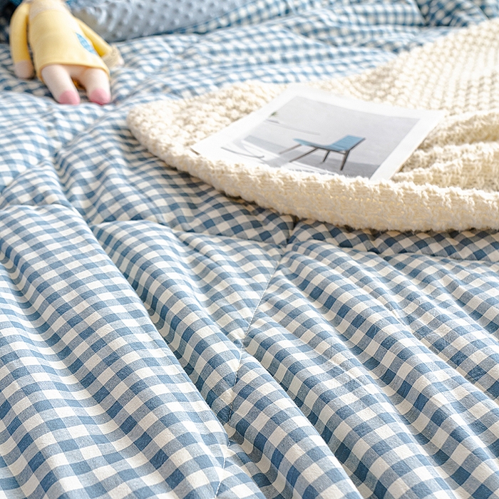 91家纺网 家纺一手货源 找家纺 天瑜家纺 2025新款全棉纯棉色织水洗棉手包豆豆被大豆被被子被芯 蓝小格