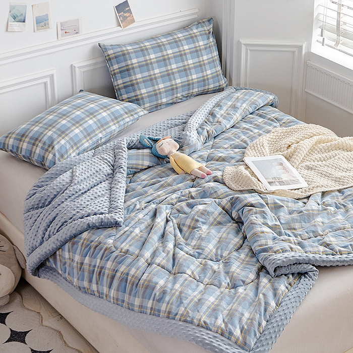 91家纺网 家纺一手货源 找家纺 天瑜家纺 2025新款全棉纯棉色织水洗棉手包豆豆被大豆被被子被芯 莫妮兰