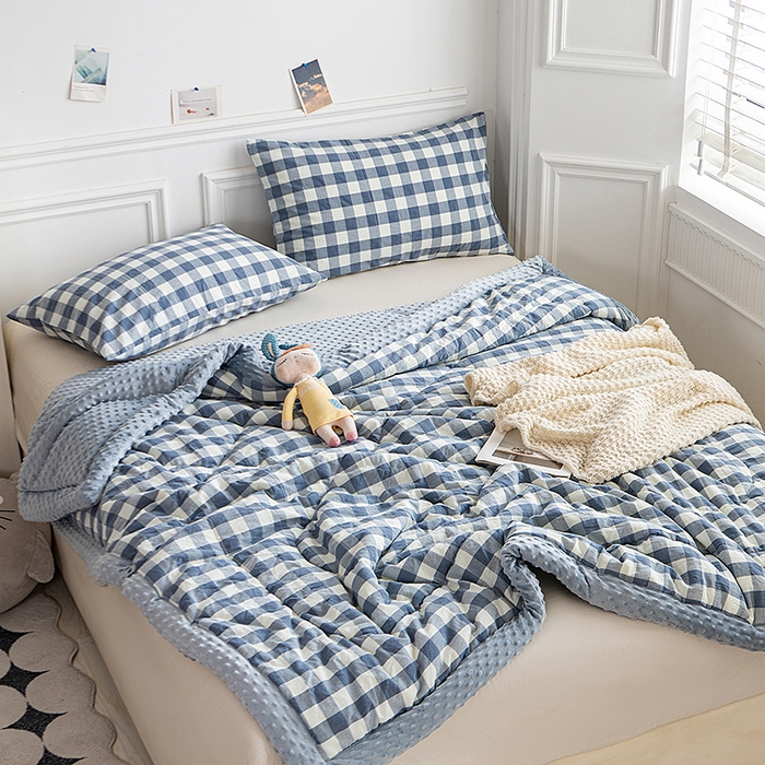 91家纺网 家纺一手货源 找家纺 天瑜家纺 2026新款全棉纯棉色织水洗棉手包豆豆被大豆被被子被芯 蓝中格