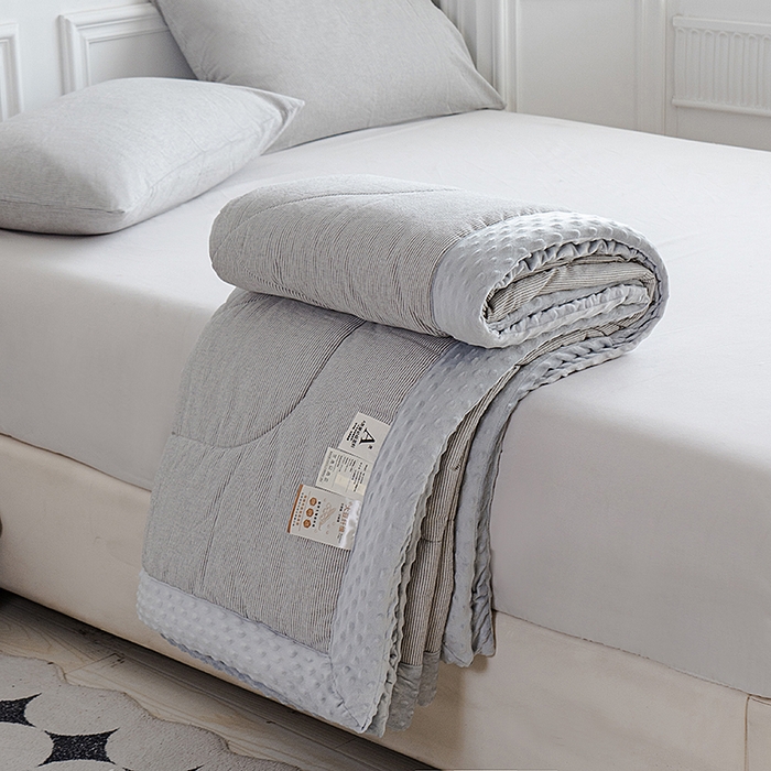 91家纺网 家纺一手货源 找家纺 （总）天瑜家纺 2025新款全棉纯棉色织水洗棉手包豆豆被大豆被被子被芯