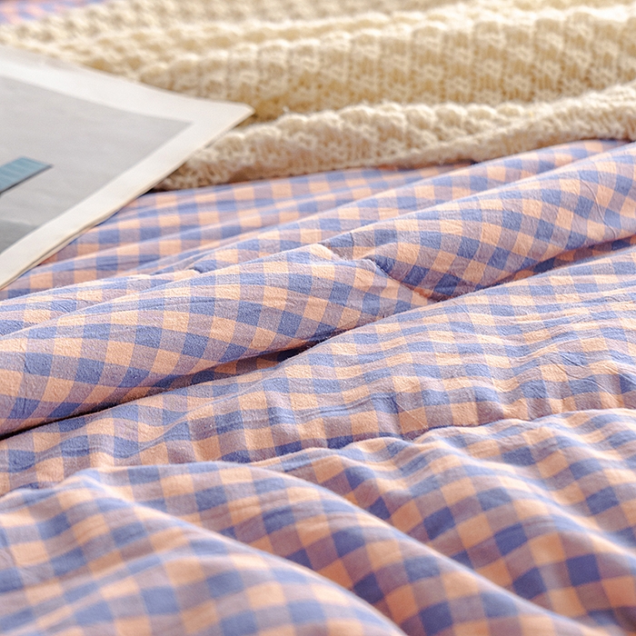 91家纺网 家纺一手货源 找家纺 天瑜家纺 2025新款全棉纯棉色织水洗棉手包豆豆被大豆被被子被芯 紫粉小格