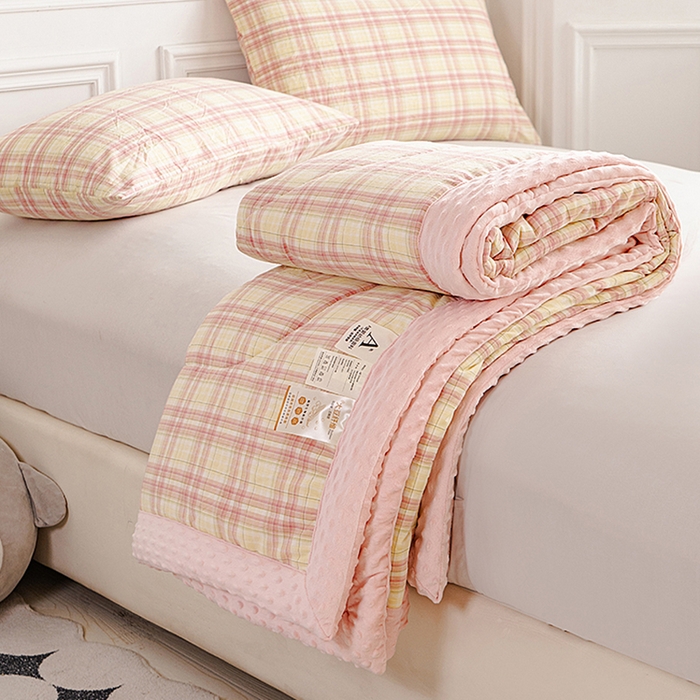 91家纺网 家纺一手货源 找家纺 （总）天瑜家纺 2026新款180克牛奶绒羊羔绒冬被外贸被子电商跨境冬被被子被芯