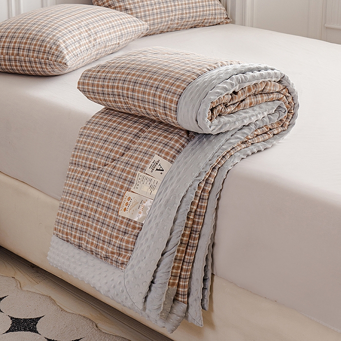 91家纺网 家纺一手货源 找家纺 天瑜家纺 2025新款全棉纯棉色织水洗棉手包豆豆被大豆被被子被芯 洋气灰