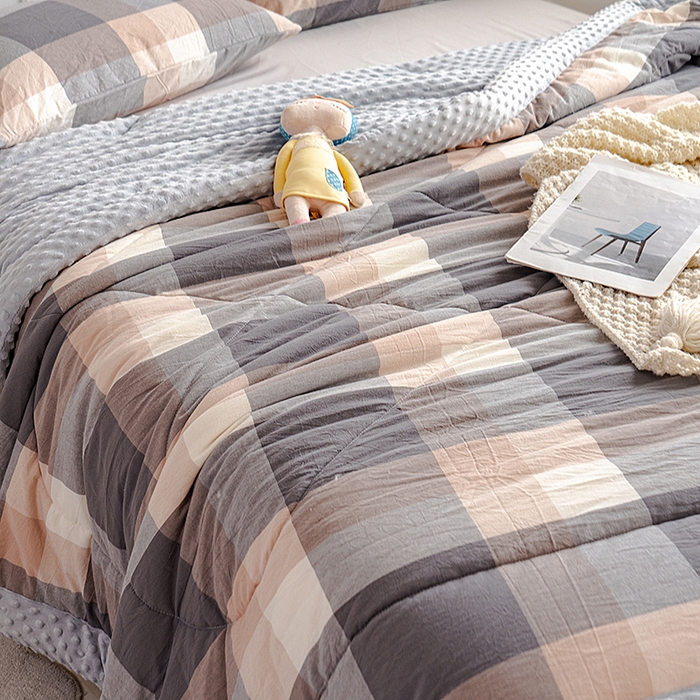 91家纺网 家纺一手货源 找家纺 天瑜家纺 2025新款全棉纯棉色织水洗棉手包豆豆被大豆被被子被芯 洛伊灰咖大格