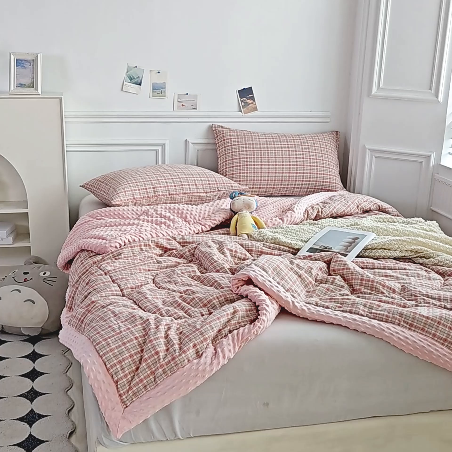 91家纺网 家纺一手货源 找家纺 天瑜家纺 2025新款全棉纯棉色织水洗棉手包豆豆被大豆被被子被芯 洋气红