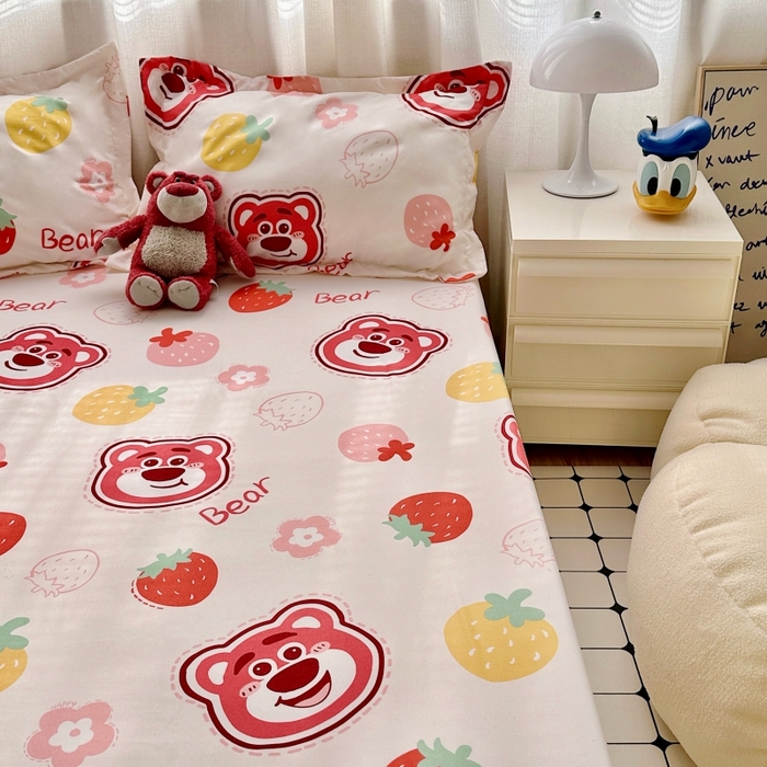 91家纺网 家纺一手货源 找家纺 小叮当家纺仓储工厂店 2025新款迪士尼水洗棉床笠单品床笠床笠单件 乖乖草莓熊