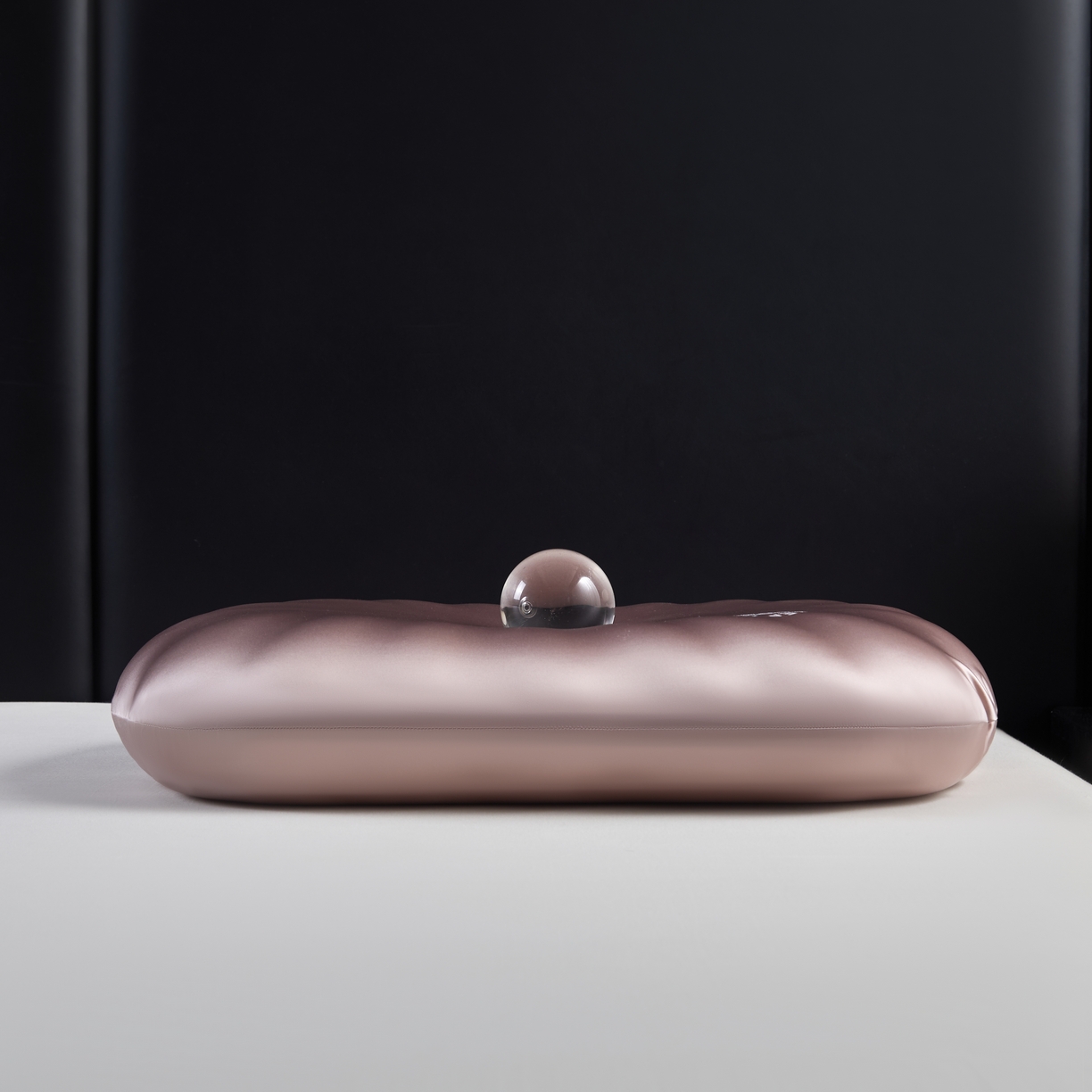 91家纺网 家纺一手货源 找家纺 芯链  2025年新款生物基贝壳枕 玫瑰金