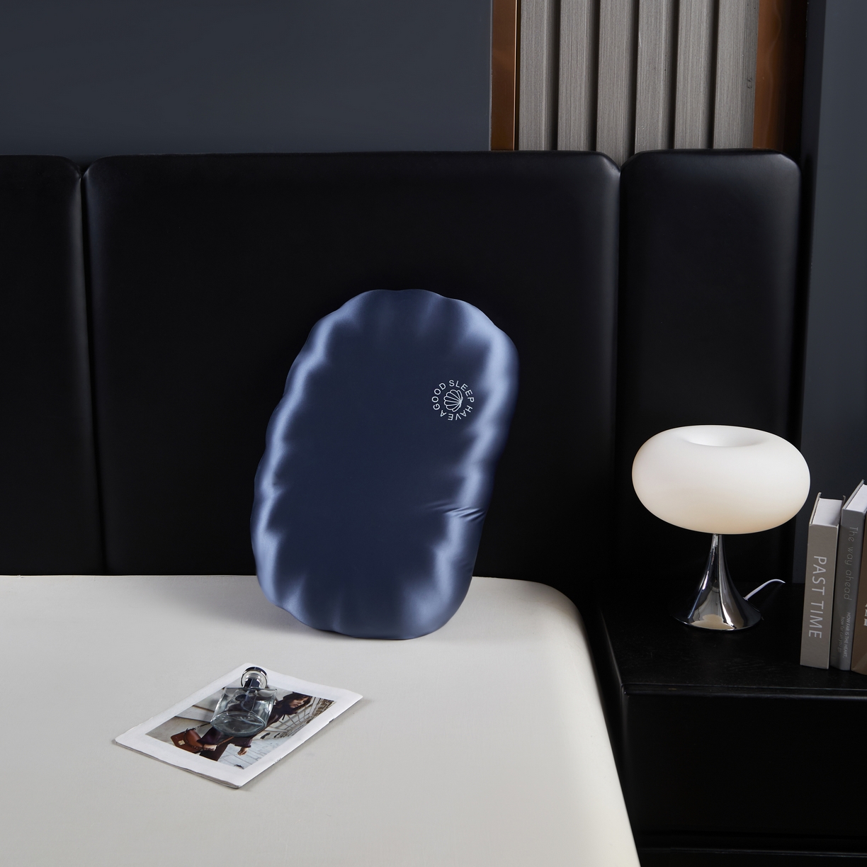 91家纺网 家纺一手货源 找家纺 芯链  2025年新款生物基贝壳枕 深蓝色