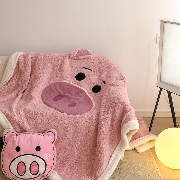 91家纺网 家纺一手货源 找家纺 小叮当家纺仓储工厂店 2025新款A类母婴级迪士尼毛毯牛奶绒毯珊瑚绒毛毯沙发毯盖毯雪花绒毛毯午睡毯子 贴布绣-粉小猪