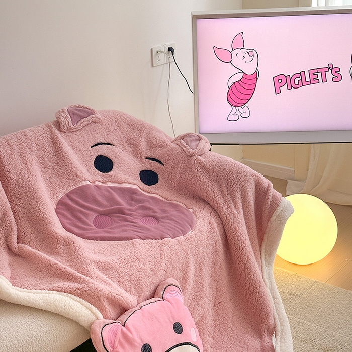 91家纺网 家纺一手货源 找家纺 小叮当家纺仓储工厂店 2025新款A类母婴级迪士尼毛毯牛奶绒毯珊瑚绒毛毯沙发毯盖毯雪花绒毛毯午睡毯子 贴布绣-粉小猪