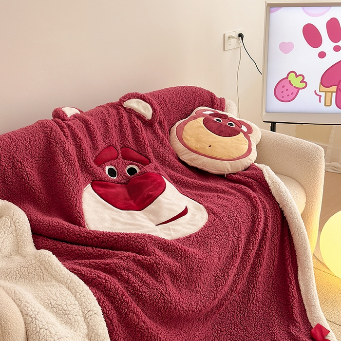 91家纺网 家纺一手货源 找家纺 小叮当家纺仓储工厂店 2025新款A类母婴级迪士尼毛毯牛奶绒毯珊瑚绒毛毯沙发毯盖毯雪花绒毛毯午睡毯子 贴布绣-红色草莓熊