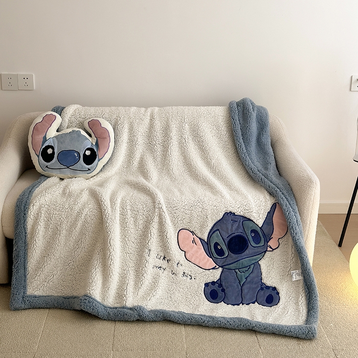 91家纺网 家纺一手货源 找家纺 小叮当家纺仓储工厂店 2025新款A类母婴级迪士尼毛毯牛奶绒毯珊瑚绒毛毯沙发毯盖毯雪花绒毛毯午睡毯子 贴布绣-卖萌史迪仔