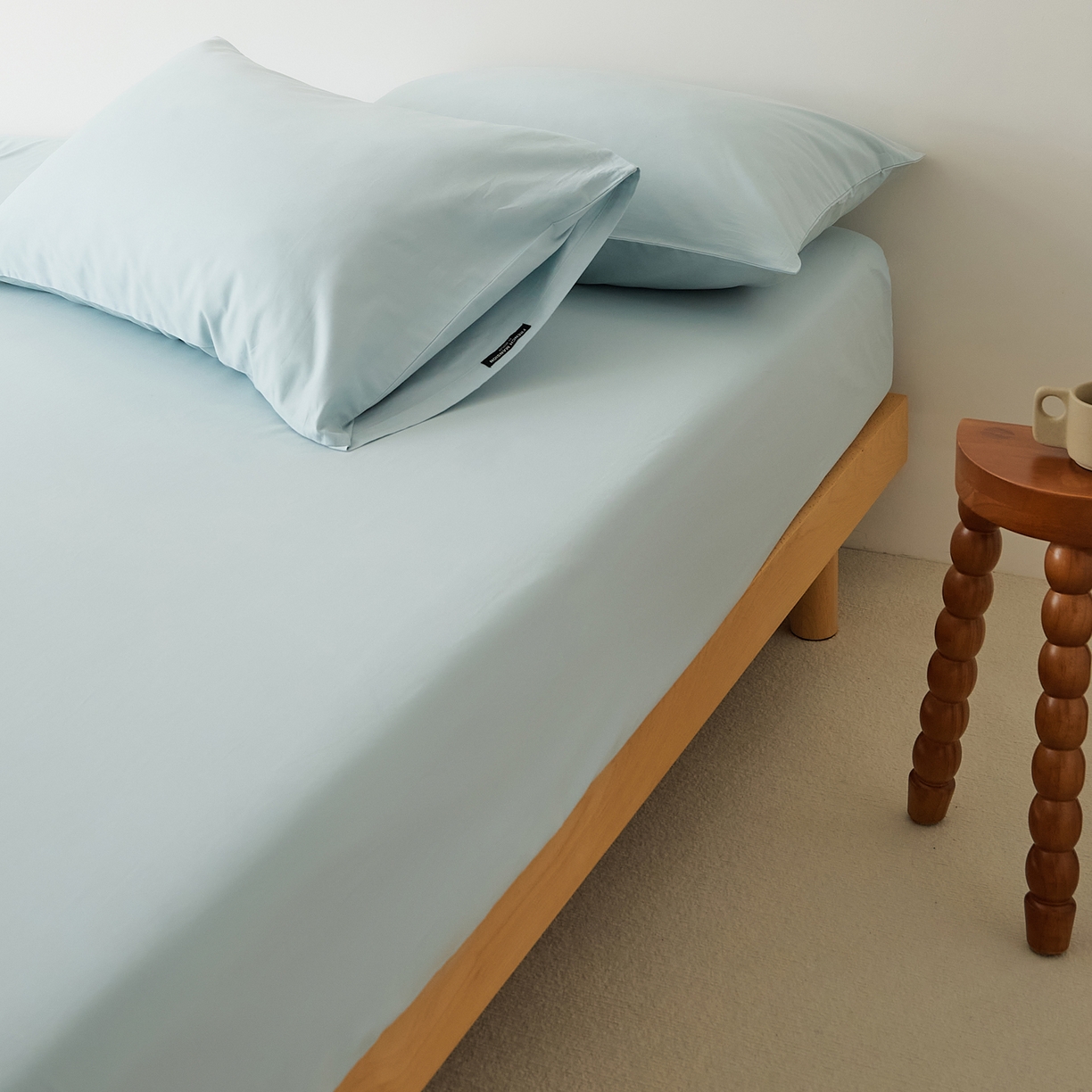 91家纺网 家纺一手货源 找家纺 EH家居 2025新款全棉磨毛纯色单床笠-云栖系列 海蓝