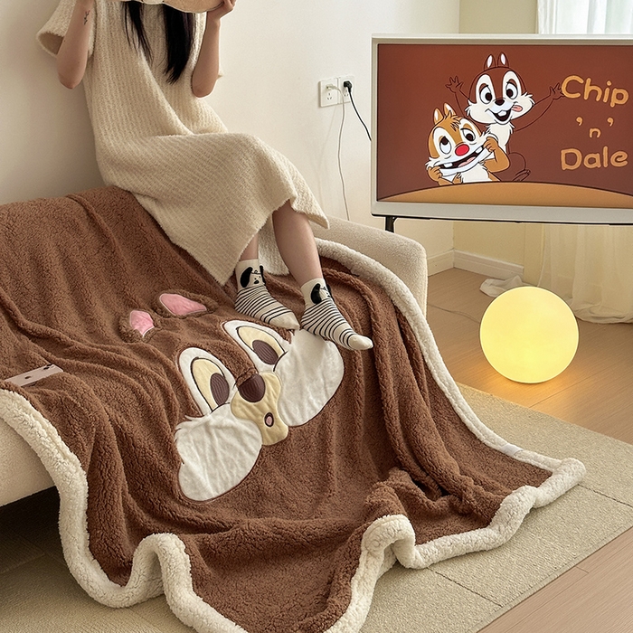 91家纺网 家纺一手货源 找家纺 小叮当家纺仓储工厂店 2025新款A类母婴级迪士尼毛毯牛奶绒毯珊瑚绒毛毯沙发毯盖毯雪花绒毛毯午睡毯子 贴布绣-奇奇蒂蒂