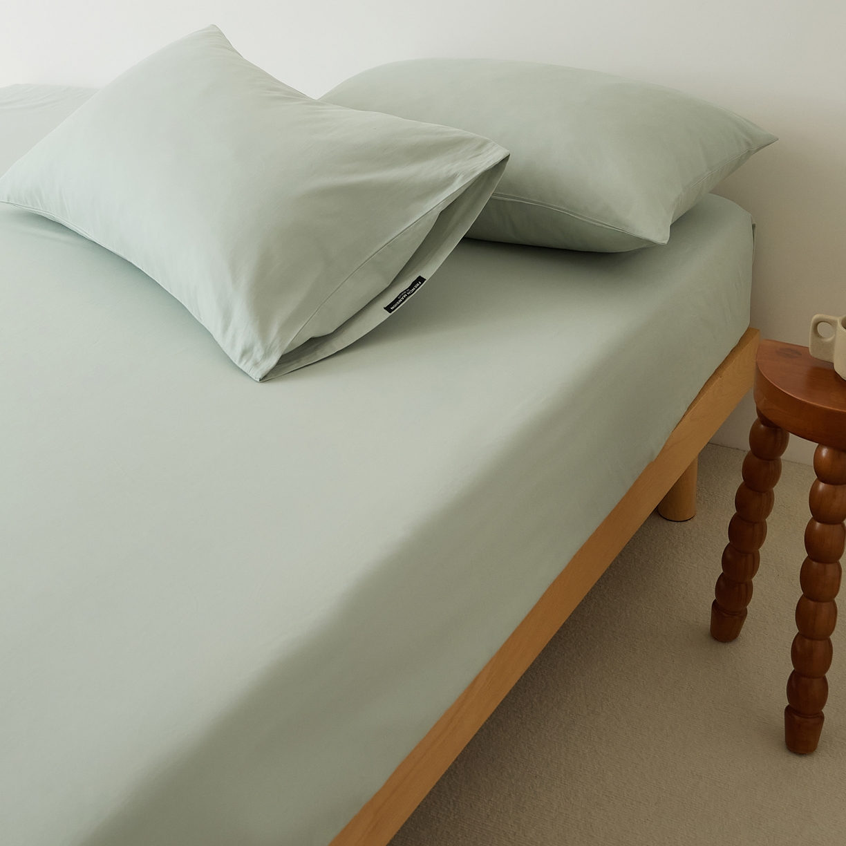 91家纺网 家纺一手货源 找家纺 EH家居 2025新款全棉磨毛纯色单床笠-云栖系列 景蓝色