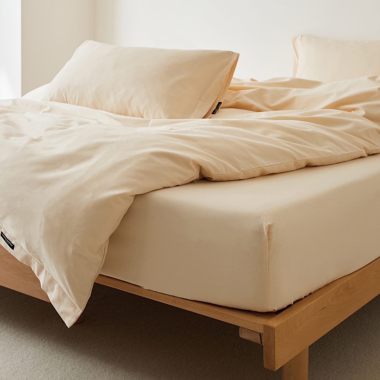 91家纺网 家纺一手货源 找家纺 EH家居 2025新款全棉磨毛纯色单床笠-云栖系列 梨落