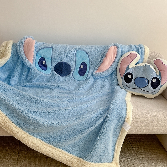 91家纺网 家纺一手货源 找家纺 小叮当家纺仓储工厂店 2025新款A类母婴级迪士尼毛毯牛奶绒毯珊瑚绒毛毯沙发毯盖毯雪花绒毛毯午睡毯子 贴布绣-史迪仔