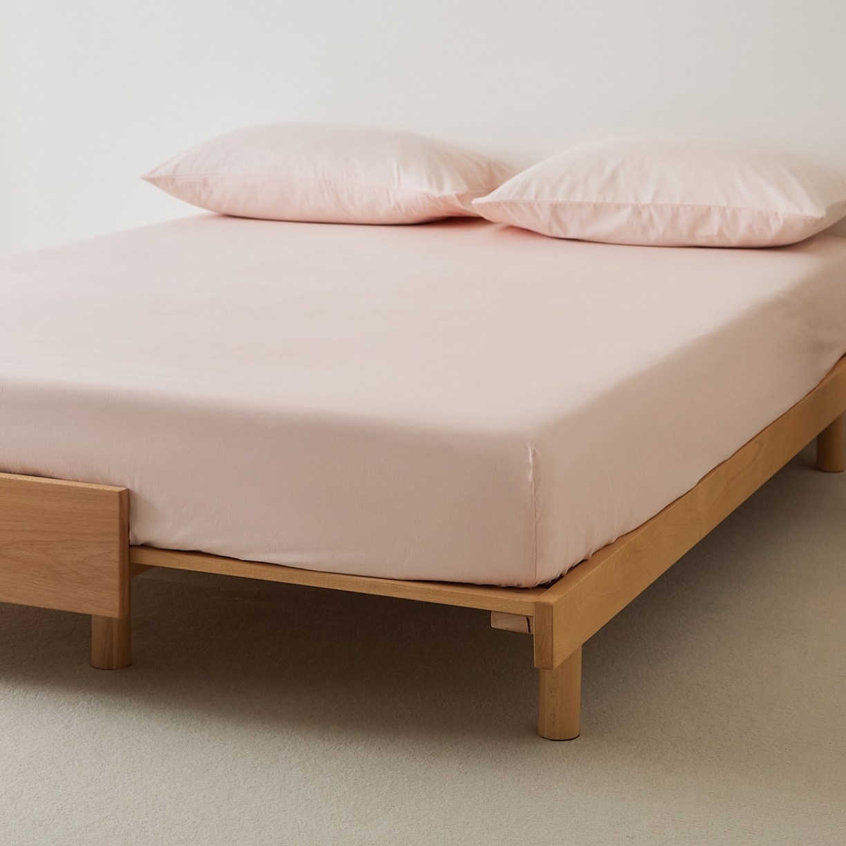 91家纺网 家纺一手货源 找家纺 EH家居 2025新款全棉磨毛纯色单床笠-云栖系列 莲粉色