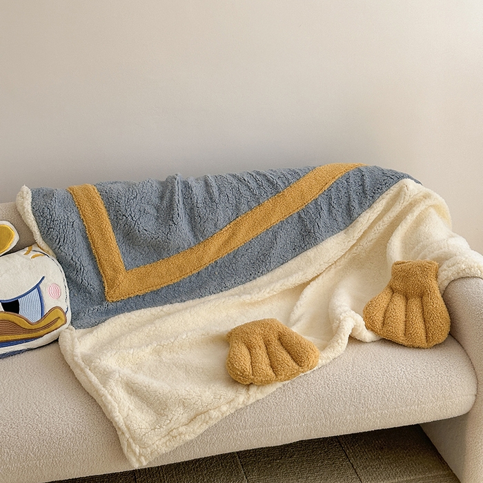 91家纺网 家纺一手货源 找家纺 小叮当家纺仓储工厂店 2025新款A类母婴级迪士尼毛毯牛奶绒毯珊瑚绒毛毯沙发毯盖毯雪花绒毛毯午睡毯子 贴布绣-唐老鸭