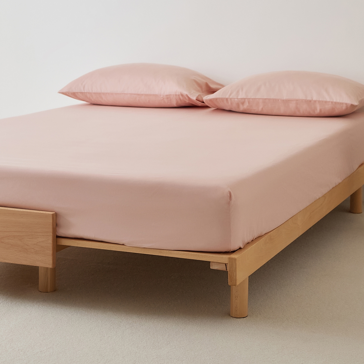 91家纺网 家纺一手货源 找家纺 EH家居 2025新款全棉磨毛纯色单床笠-云栖系列 水粉