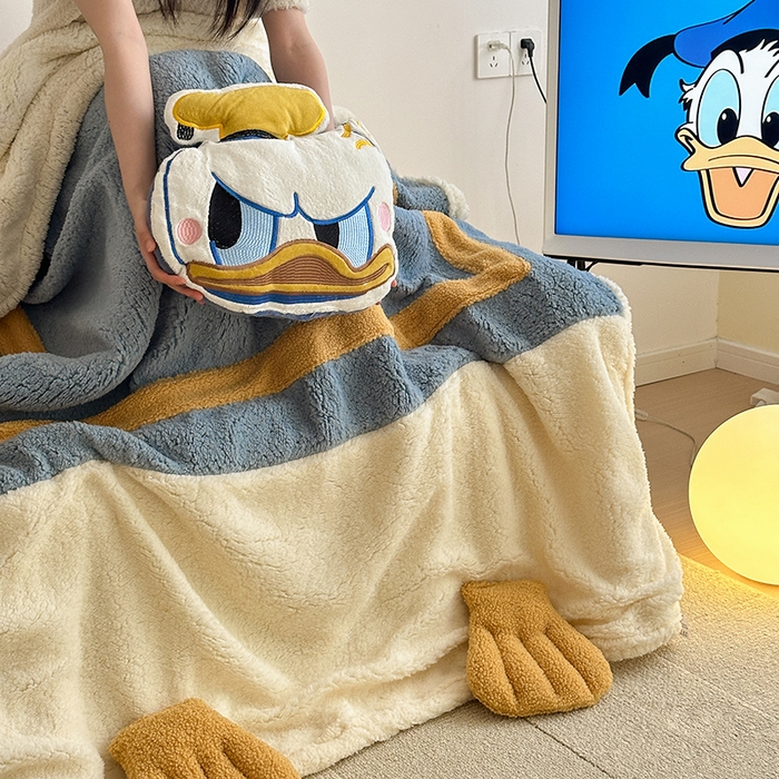 91家纺网 家纺一手货源 找家纺 小叮当家纺仓储工厂店 2025新款A类母婴级迪士尼毛毯牛奶绒毯珊瑚绒毛毯沙发毯盖毯雪花绒毛毯午睡毯子 贴布绣-唐老鸭
