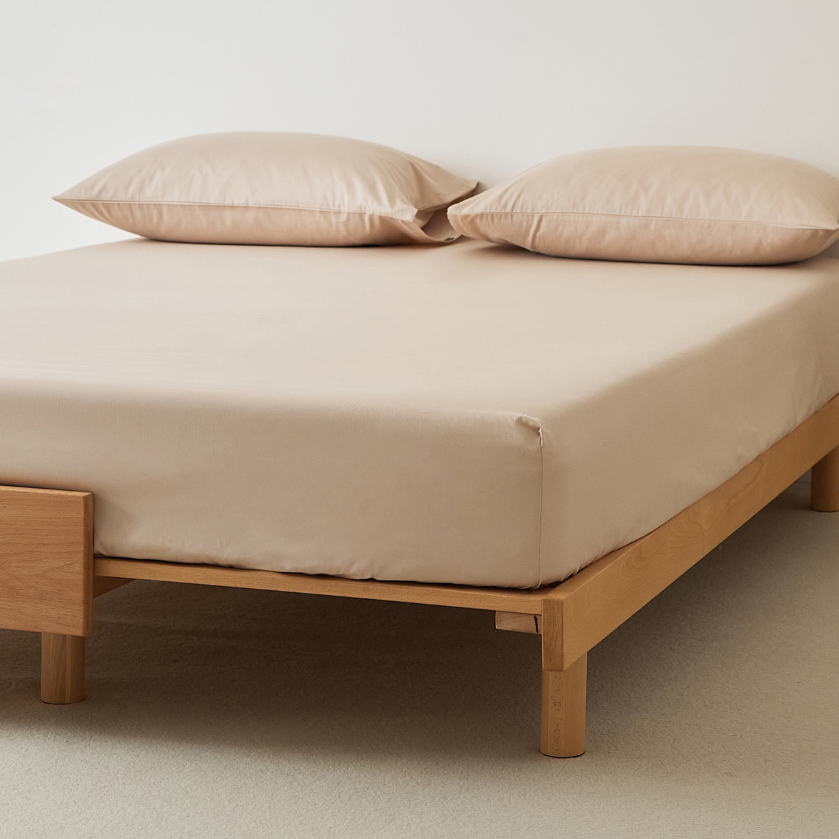 91家纺网 家纺一手货源 找家纺 EH家居 2025新款全棉磨毛纯色单床笠-云栖系列 西洋灰粉