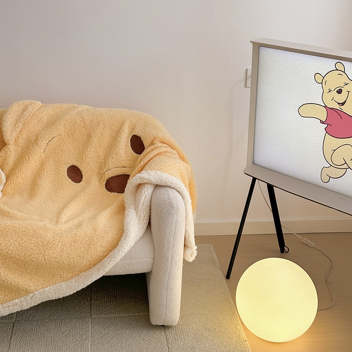 91家纺网 家纺一手货源 找家纺 小叮当家纺仓储工厂店 2025新款A类母婴级迪士尼毛毯牛奶绒毯珊瑚绒毛毯沙发毯盖毯雪花绒毛毯午睡毯子 贴布绣-维尼小熊