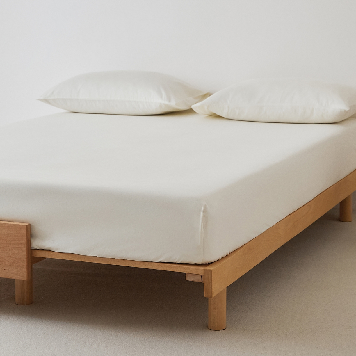 91家纺网 家纺一手货源 找家纺 EH家居 2025新款全棉磨毛纯色单床笠-云栖系列 羽白