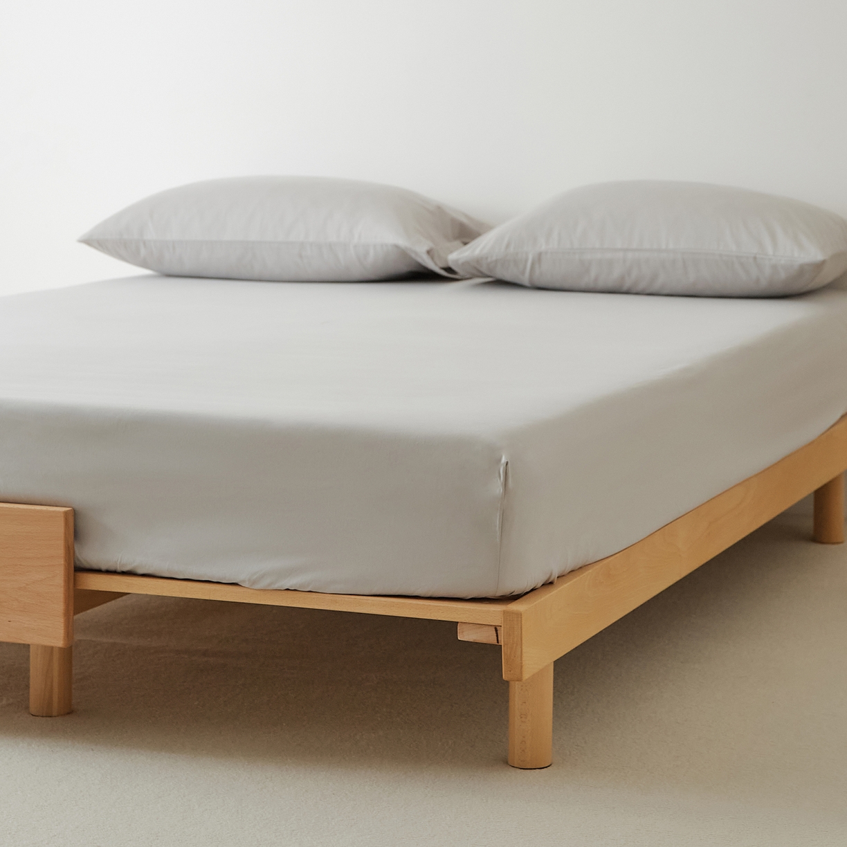 91家纺网 家纺一手货源 找家纺 EH家居 2025新款全棉磨毛纯色单床笠-云栖系列 云灰色