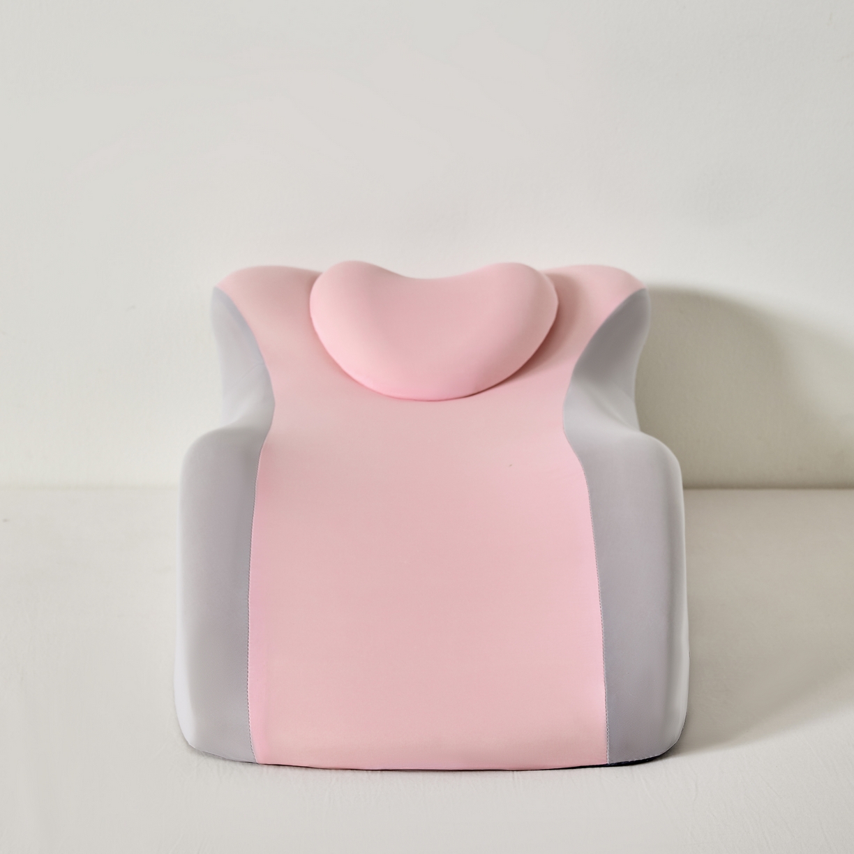 91家纺网 家纺一手货源 找家纺 芯链  2025年新款趴睡枕 粉色