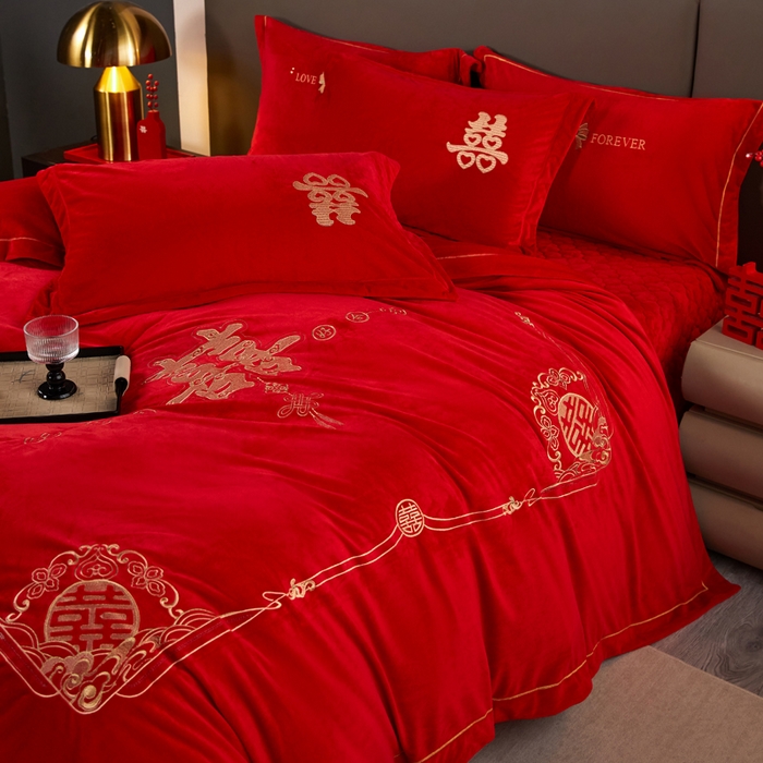 91家纺网 家纺一手货源 找家纺 青竹苑  2025新款婴儿绒刺绣婚庆四件套 家家有喜