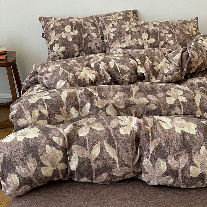 91家纺网 家纺一手货源 找家纺 一比一家纺 2025秋冬新款高克重棉麻原麻复古诧季风原麻四件套-简单款 花影棕