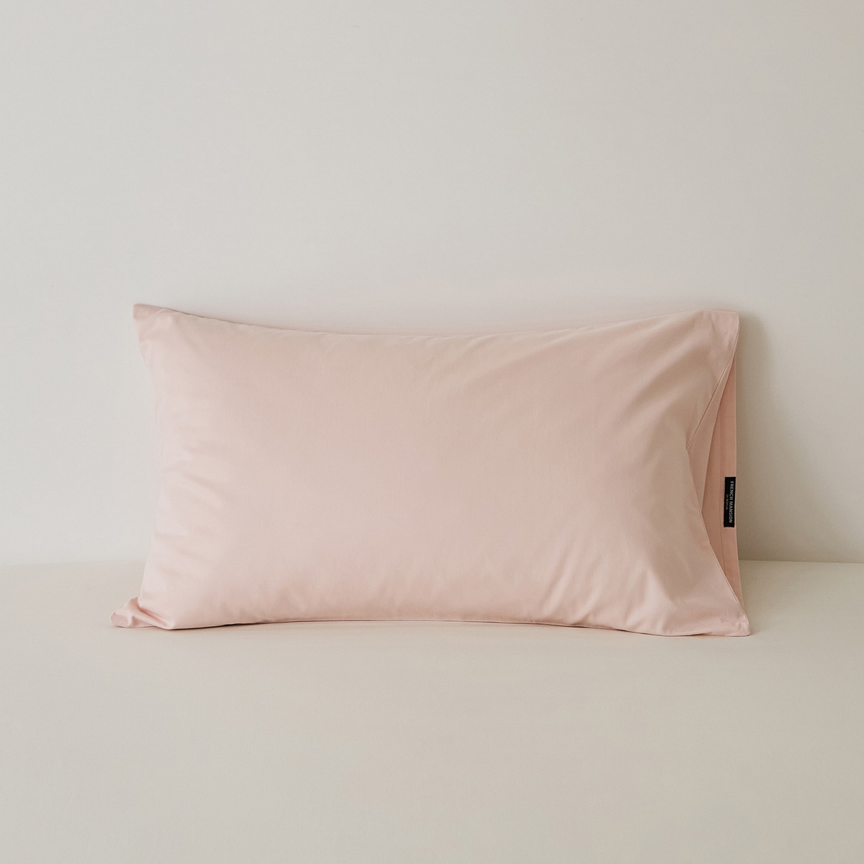 91家纺网 家纺一手货源 找家纺 EH家居 2025新款全棉磨毛纯色单枕套-云栖系列 云栖-莲粉色