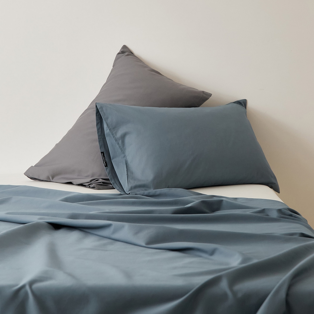 EH家居 2025新款全棉磨毛纯色单枕套-云栖系列 云栖-南菲蓝