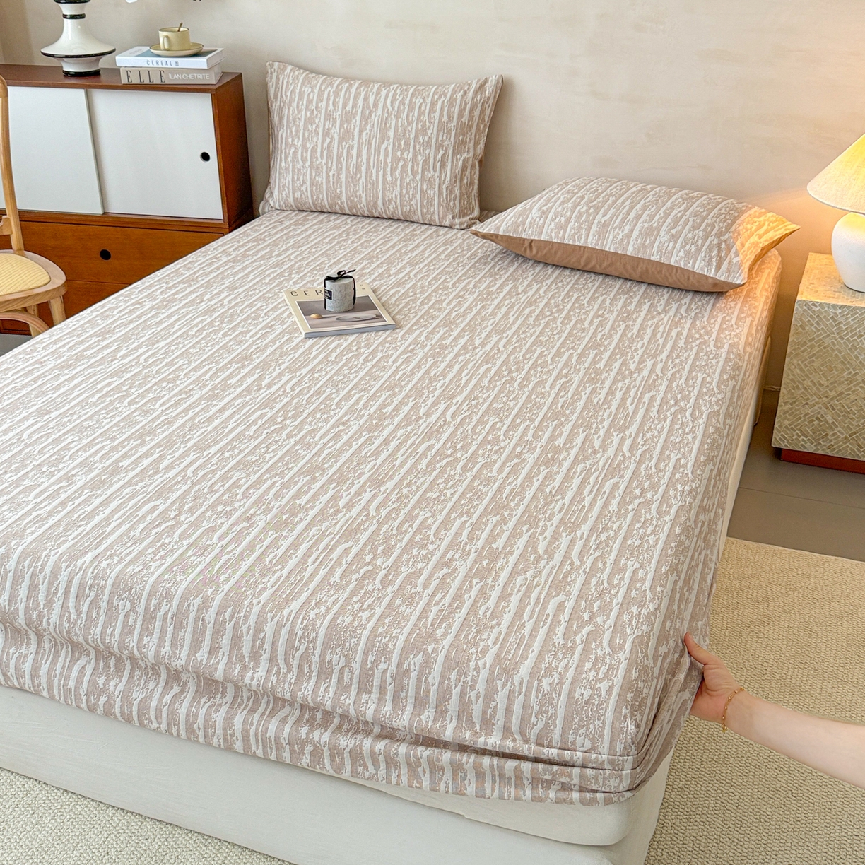 91家纺网 家纺一手货源 找家纺 眠博士 2025新款全棉纯棉三层纱床笠单品床笠床笠单件 三层纱床笠-流光卡其