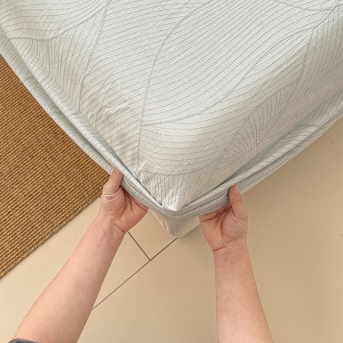 91家纺网 家纺一手货源 找家纺 眠博士 2025新款全棉纯棉三层纱床笠单品床笠床笠单件 三层纱床笠-曲线-蓝