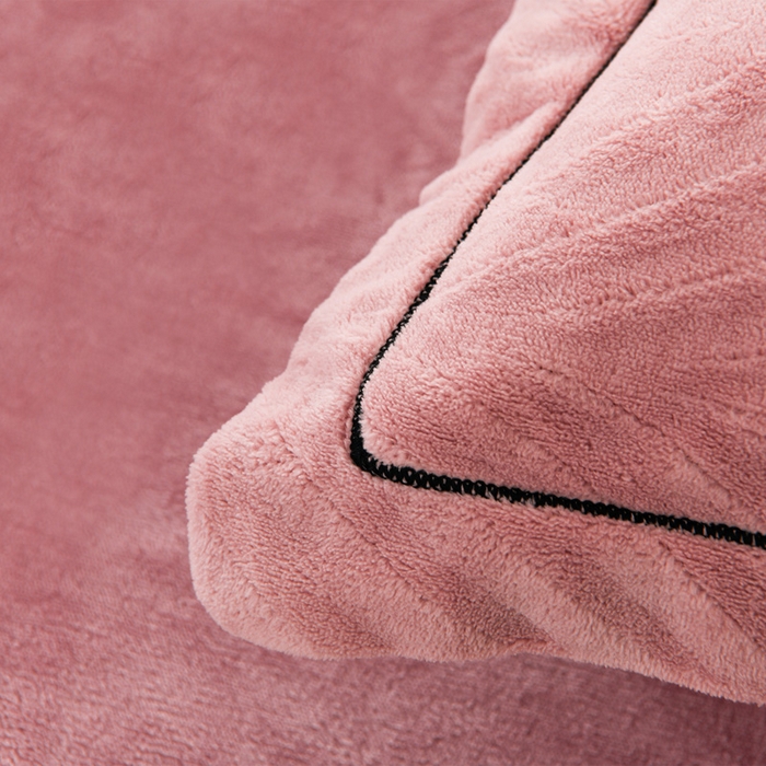 91家纺网 家纺一手货源 找家纺 紫月轩家纺 2025新款牛奶绒雕花四件套香槟-豆沙粉